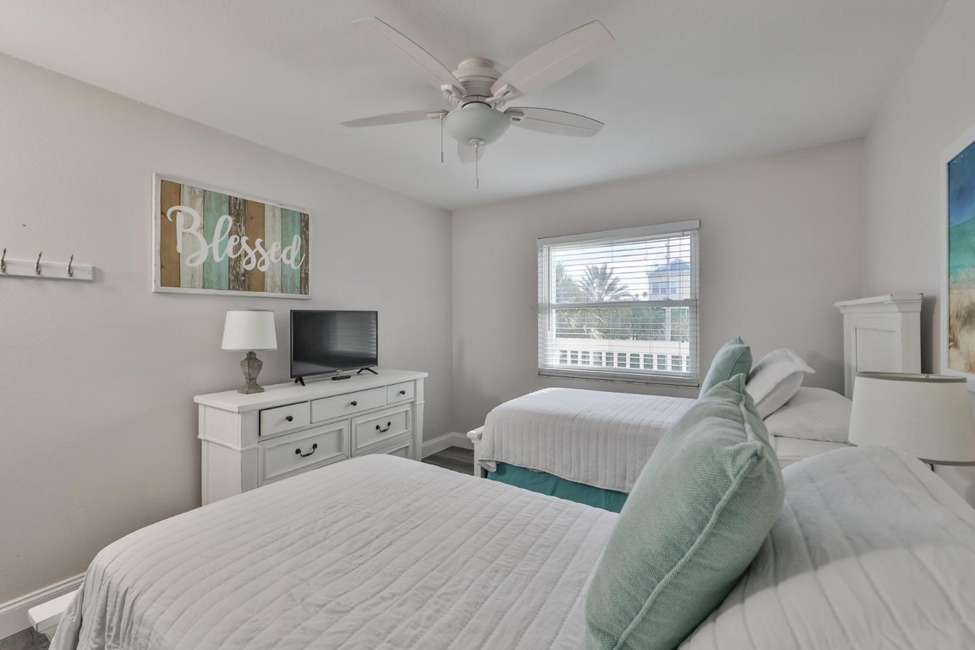 100 Steps To Beautiful Indian Rocks Beach, Oceanside, 2 Bedroom Updated Condo Clearwater Beach Esterno foto